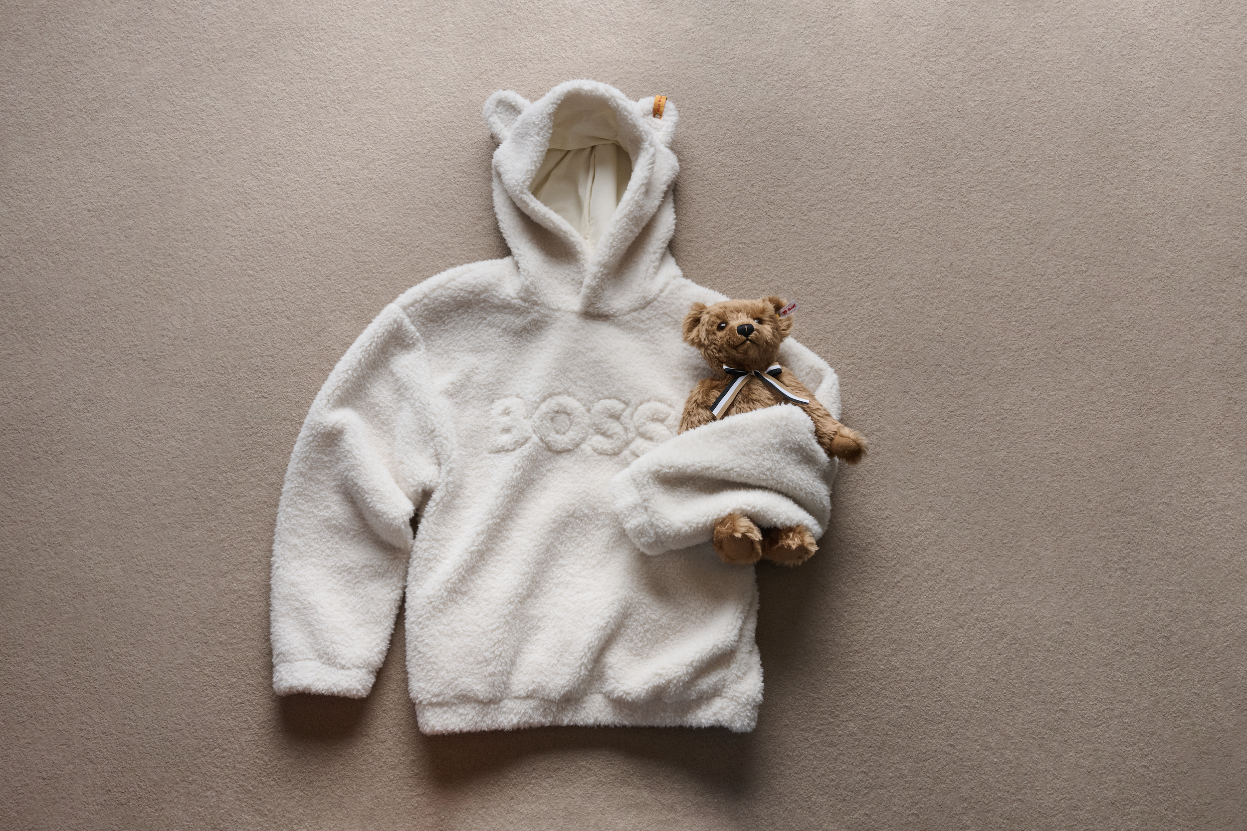 SNUGGLE UP IN STYLE: BOSS X STEIFF IS HERE FOR THE HOLIDAYS